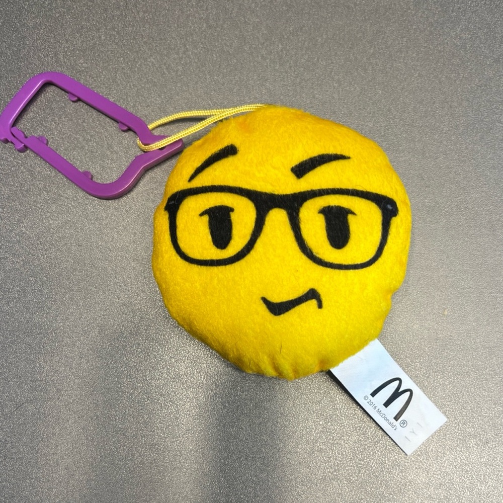 McDonald’s Happy Meal 2016 Emoji Plush Toy Collection (Lot of 7) - Picture 8 of 10